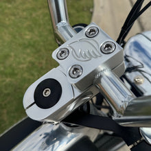 Load image into Gallery viewer, Wicked Thumb Chromageddon Custom Electric Cruiser